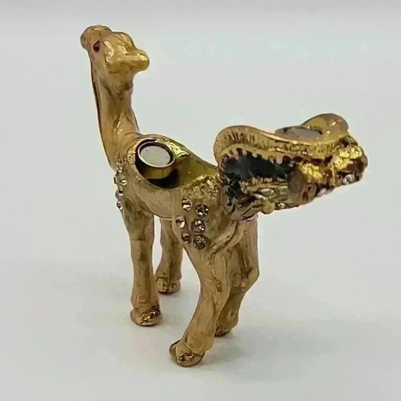 Rare Miniauture Camel Bejeweled Gold & Enamel Camel Trinket VTG W/White Stones - Picture 2 of 8
